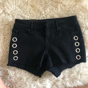 Black Jean Shorts!